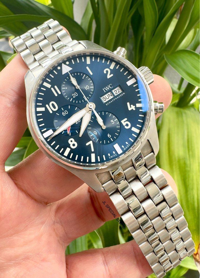 IWC Pilot Daydate Chronograph Daydate Le Petit Prince Edition