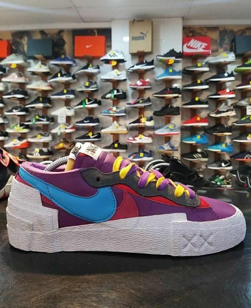 Nike kawas top