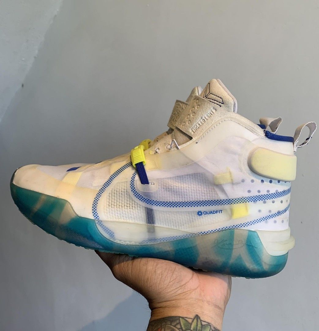 Kobe ad size best sale 8.5
