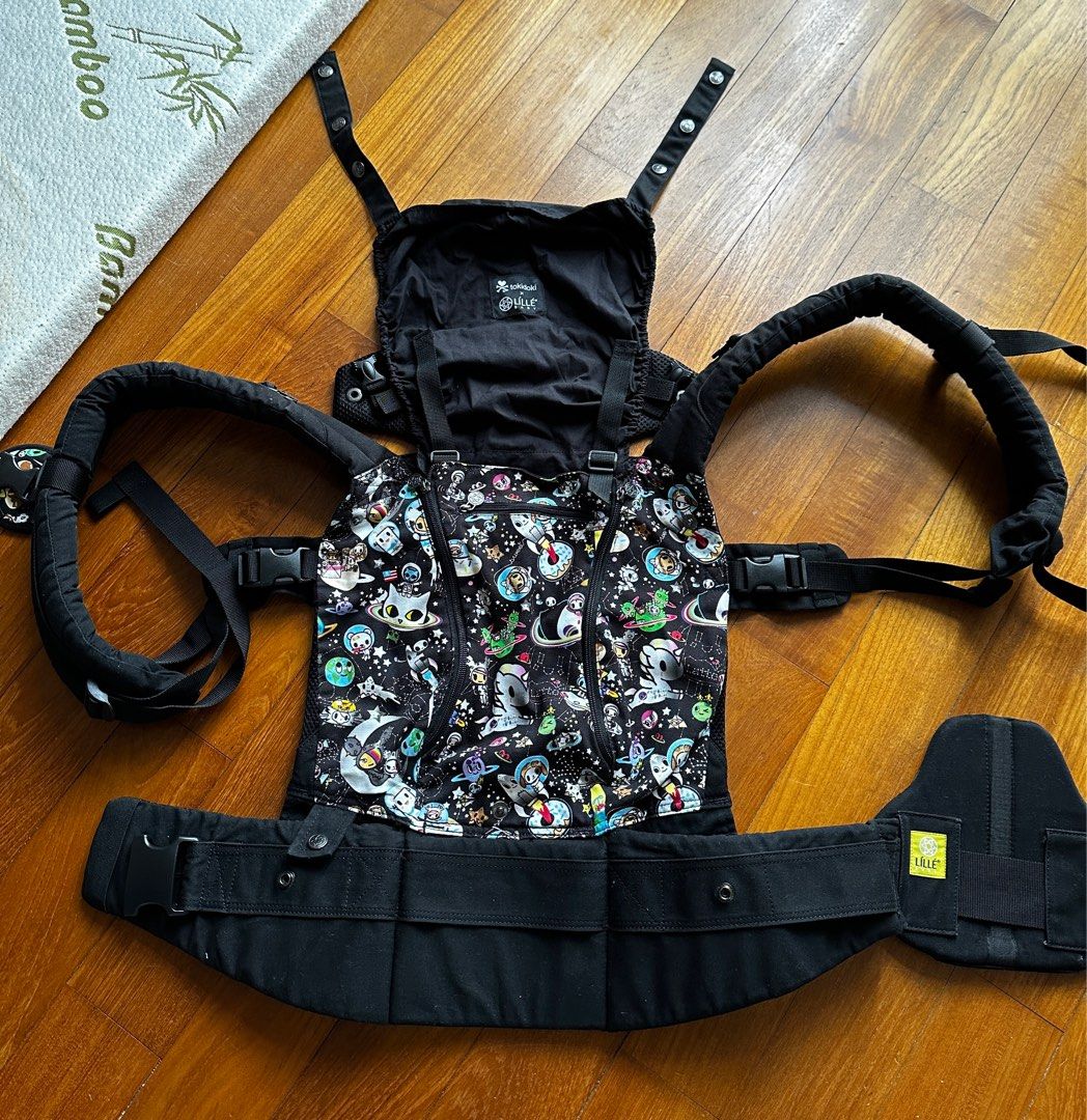 Lillebaby tokidoki baby carrier