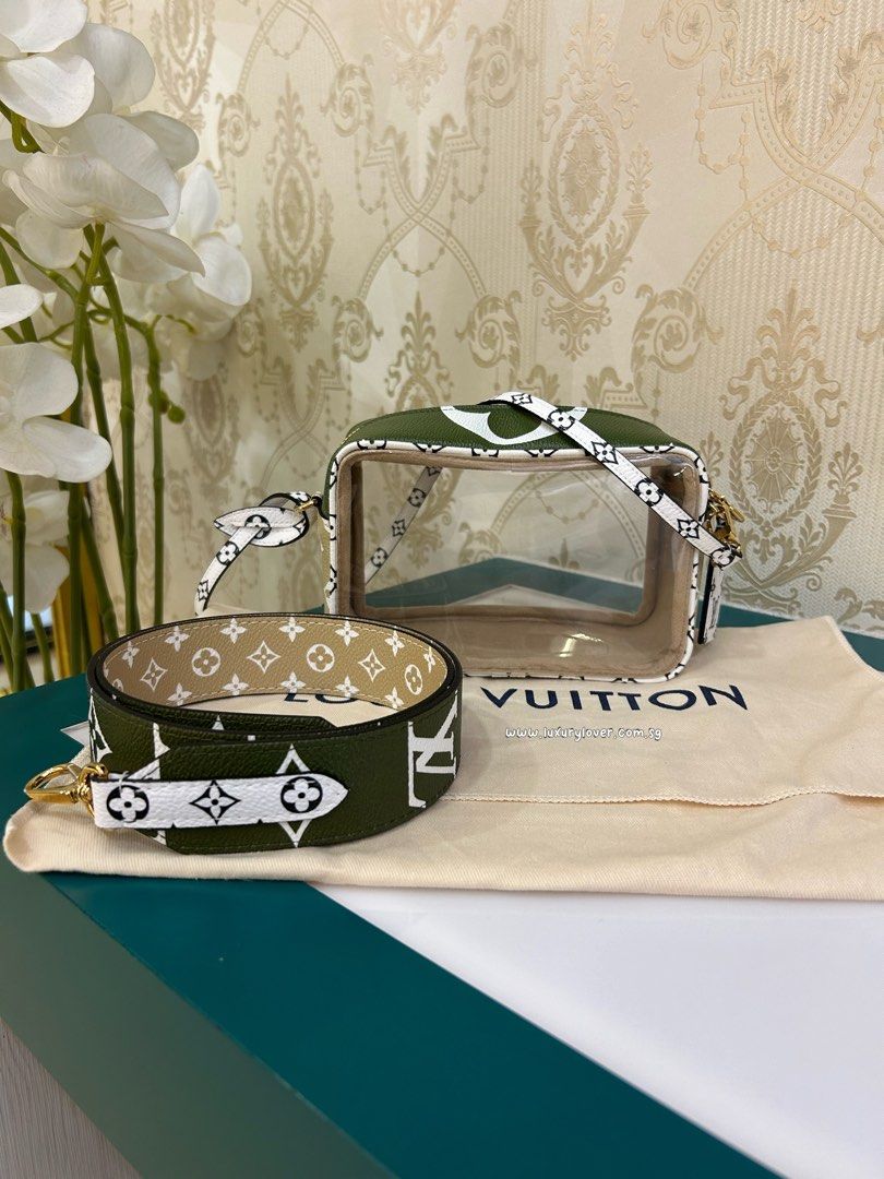 Louis vuitton giant monogram beach pouch 2025