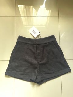 (Category: ) located in . Submitted by dm.shop (Listing ID 1288789677, Image 1). Description: .