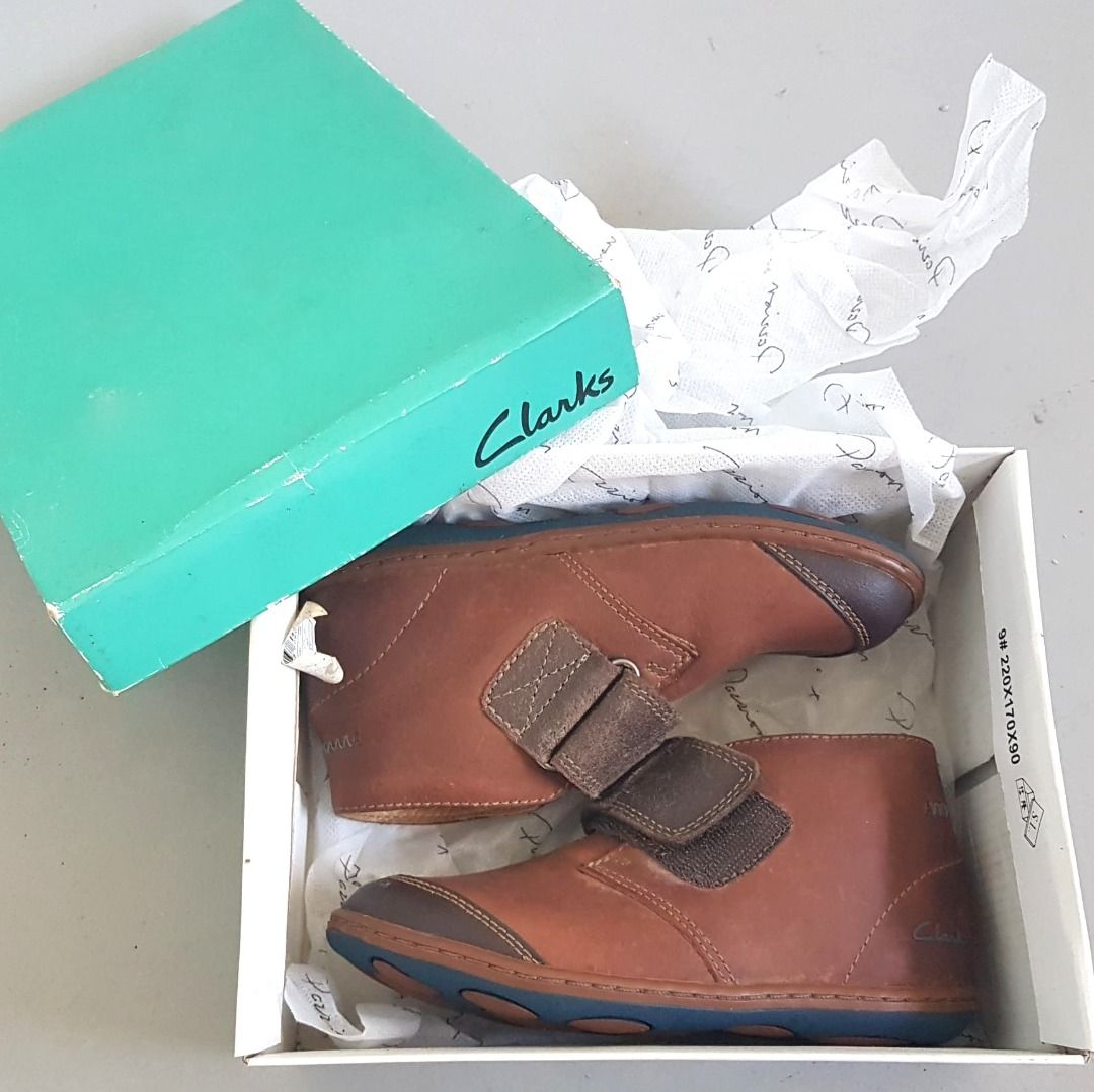 Clarks childrens chelsea boots top