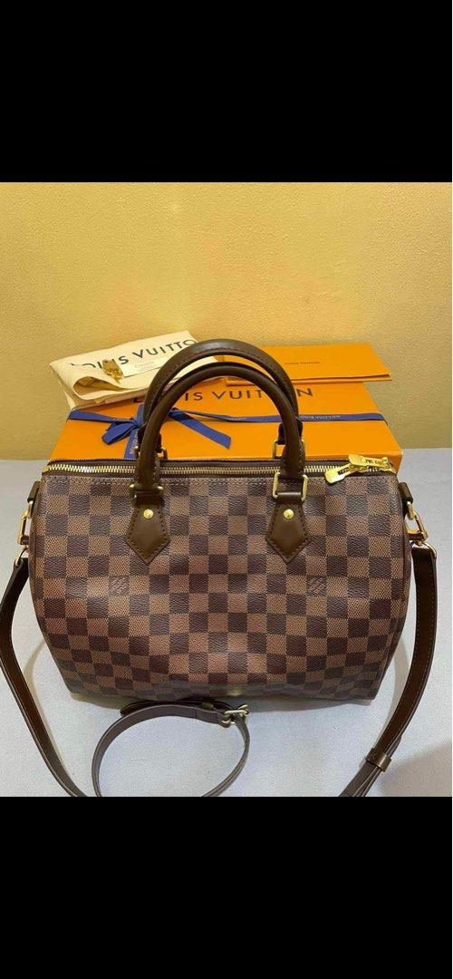LV BANDOULIER 25 (Category: Luxury Bags & Wallets) located in Angeles City. Submitted by braveheart2129 (Listing ID 1288752218, Image 1). Description: Good as new 1:1 mirror copy Super ganda nito in person What you see is what you get Store entry.
