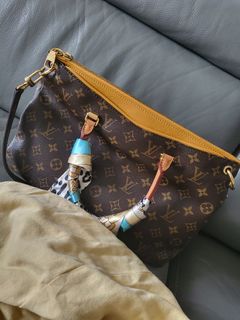 (Category: ) located in . Submitted by lexandria (Listing ID 1288815833, Image 1). Description: .