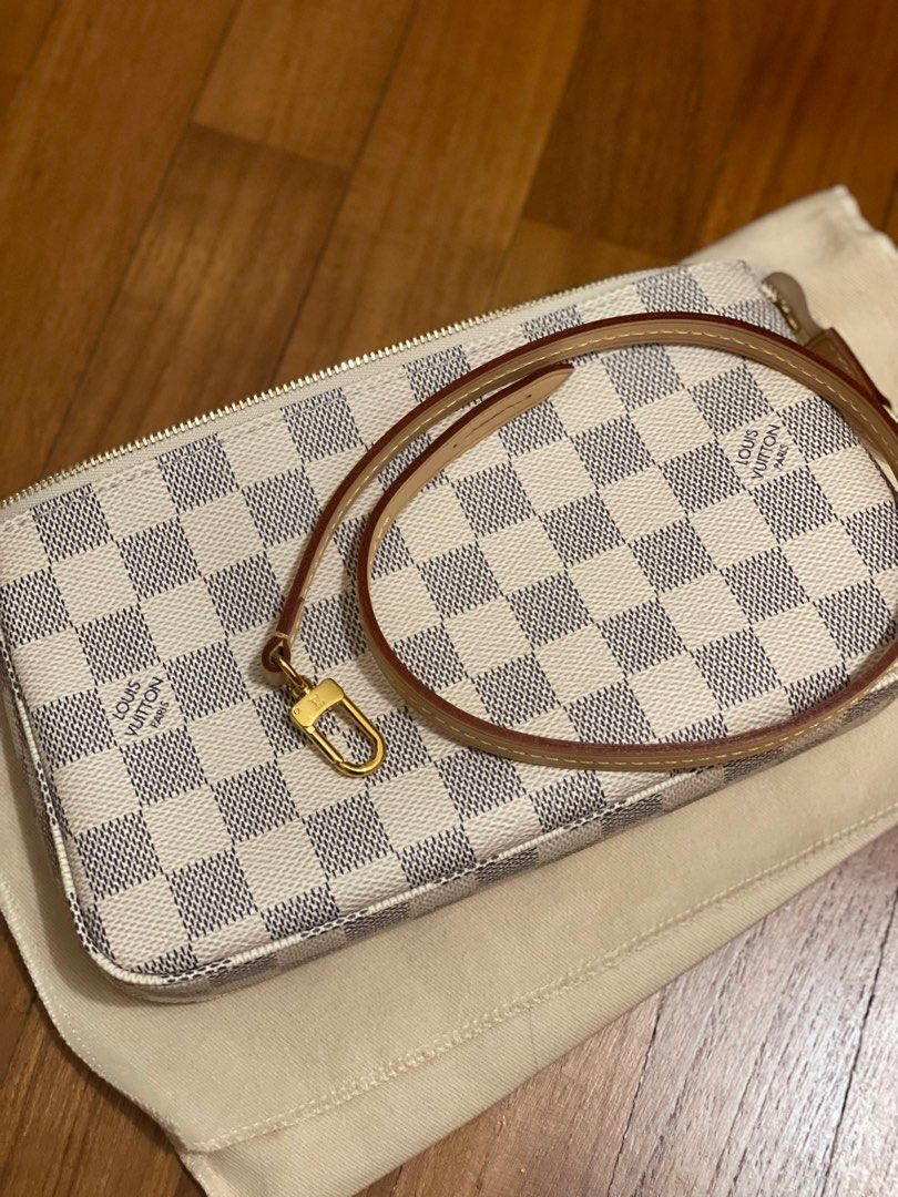 Damier hot sale pochette accessoires