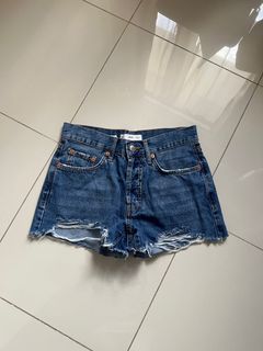 (Category: ) located in . Submitted by dm.shop (Listing ID 1288786792, Image 1). Description: .