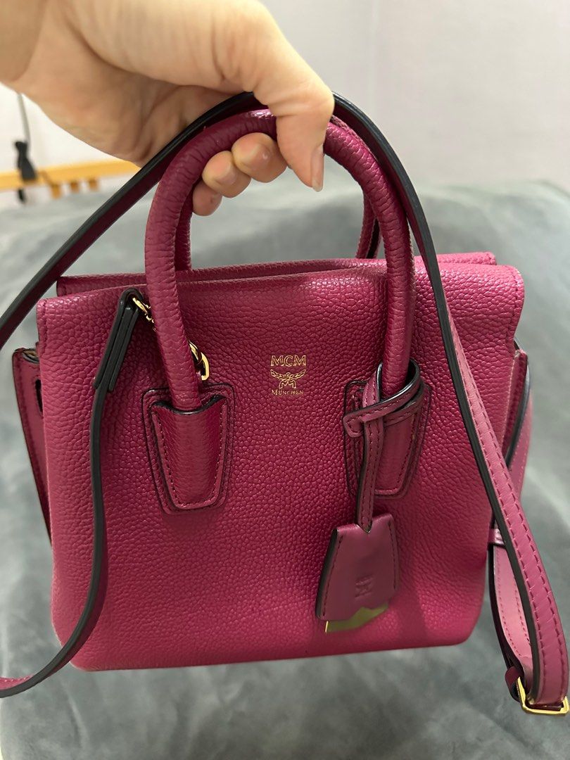 Milla tote in grained leather