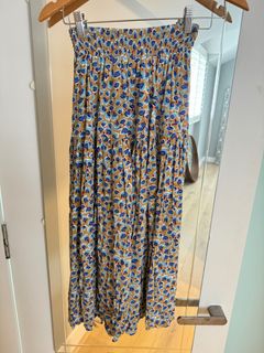 (Category: ) located in . Submitted by amna82 (Listing ID 1288793375, Image 1). Description: .