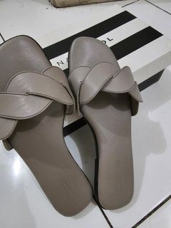 (Kategori: ) berada di . Dikirim oleh faboux (ID iklan 1288777503, Gambar 1). Deskripsi: .