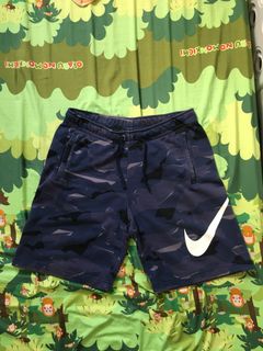 (Category: ) located in . Submitted by chocothrifting (Listing ID 1288718898, Image 1). Description: .