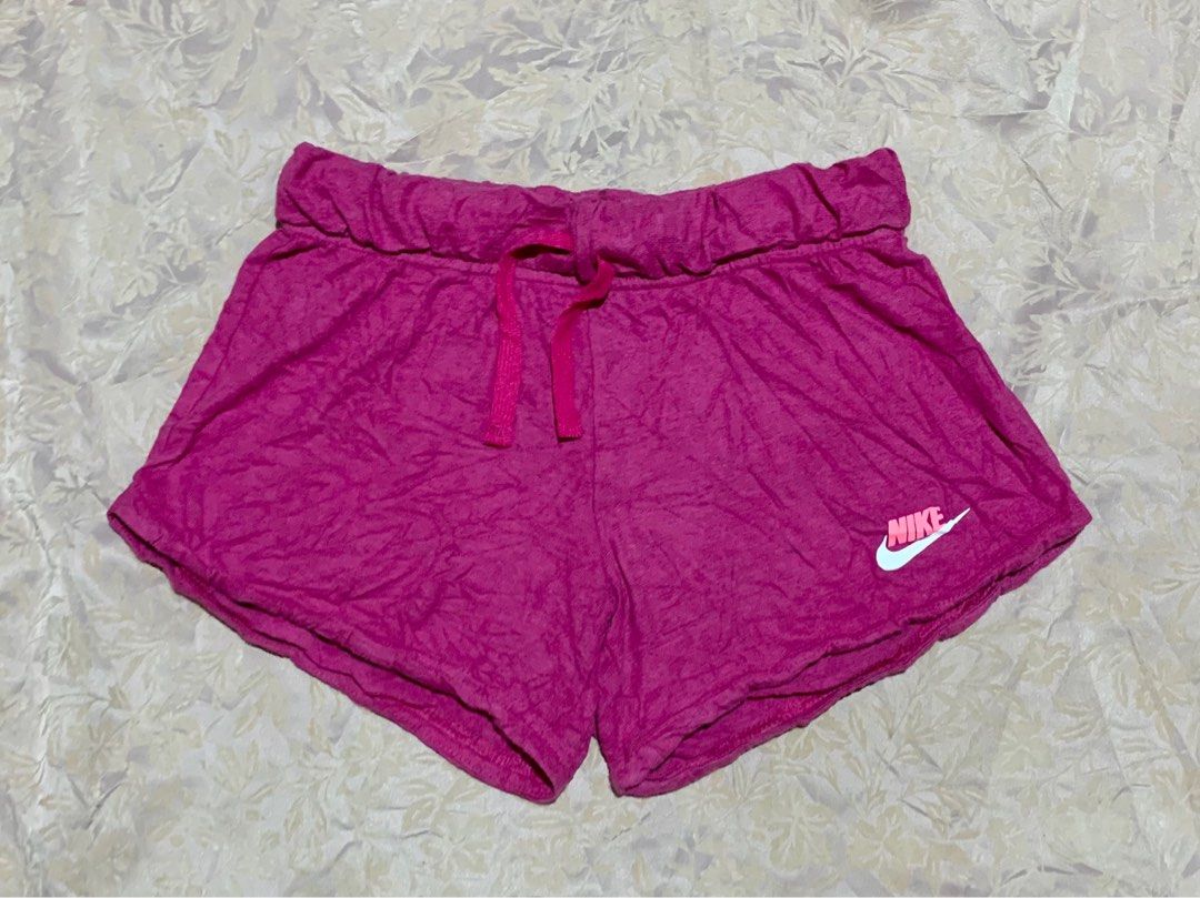 dolphin shorts nike
