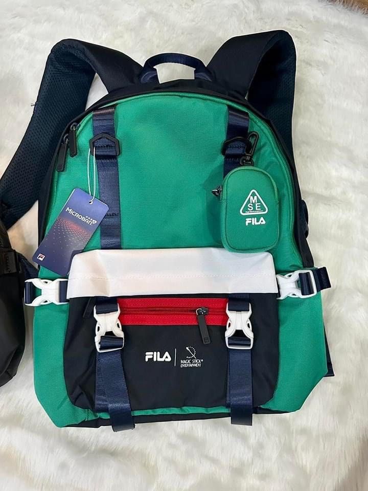 Original Fila Backpack large (Category: Backpacks) located in Mandaluyong City. Submitted by wigglebugph2018 (Listing ID 1288954532, Image 3). Description: Original Large size Loc- mandaluyong Actual pic posted .