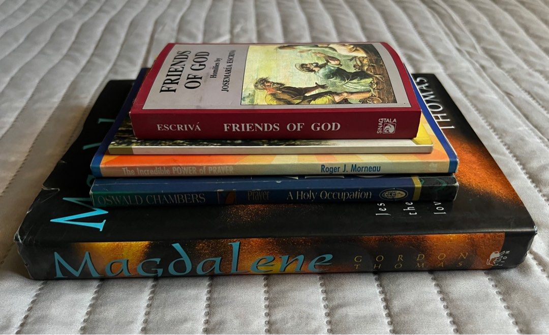 Prayer & Devotional Books (5-Book Bundle) (Category: Religion Books) located in Paranaque City. Submitted by authenticand100pctlegit (Listing ID 1288744776, Image 3). Description: P50 to 300 each / P500 for all AvailableTitles: 1. Magdalene: Jesus & The Woman Who Loved Him - Gordon Thomas (hardcover) P300 2. Prayer A Holy Occupation - Oswald Chambers P150 3. The Incredible Power Of Prayer - Roger Morneau P50 4. Walking In The Light: 30 Days With 