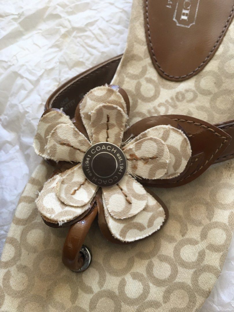 Coach sandals shop with flower