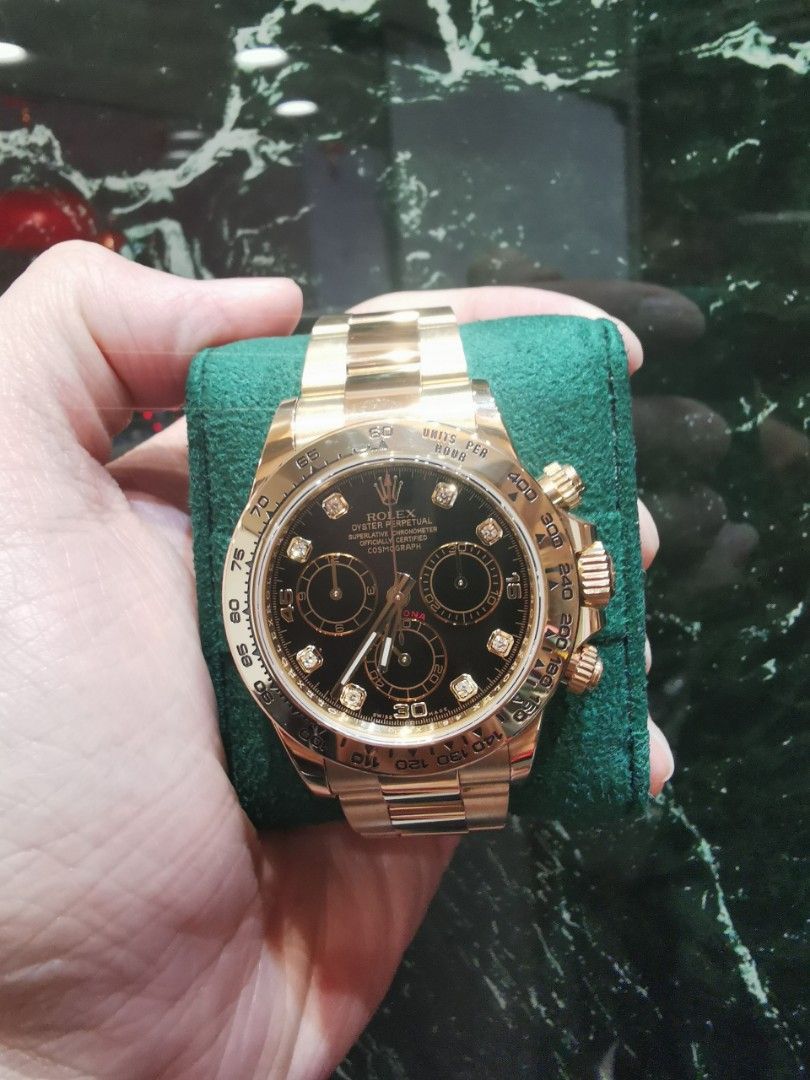 Yellow gold daytona black face sale