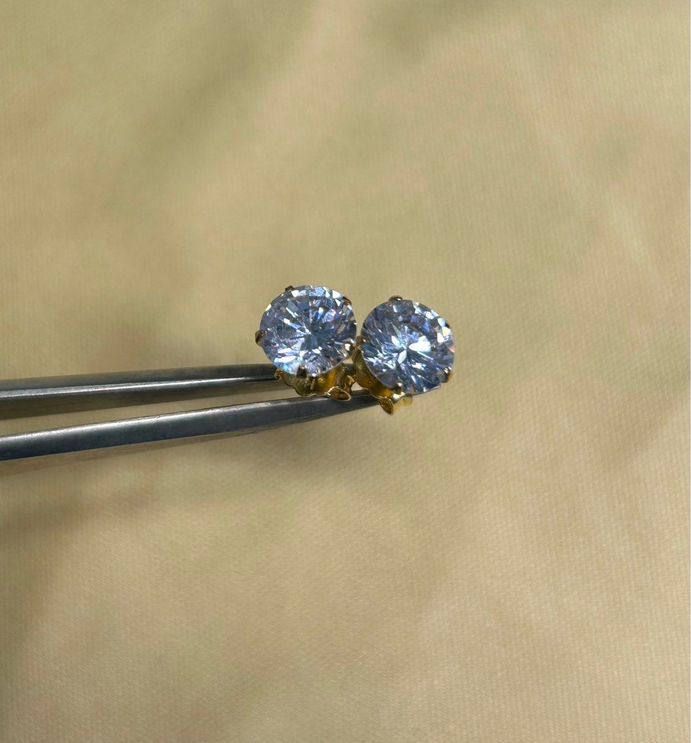 Gold plated top screw back earrings
