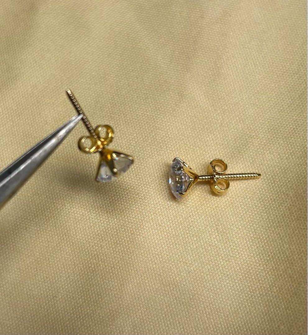 Real gold screw back earrings outlet