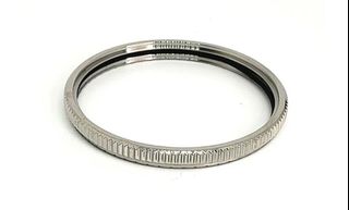 (Category: ) located in . Submitted by mr.watches (Listing ID 1095741269, Image 1). Description: .