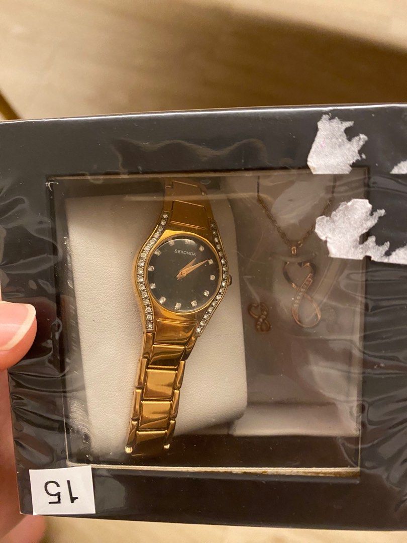 Sekonda watch and Jewellery set Luxury Watches on Carousell