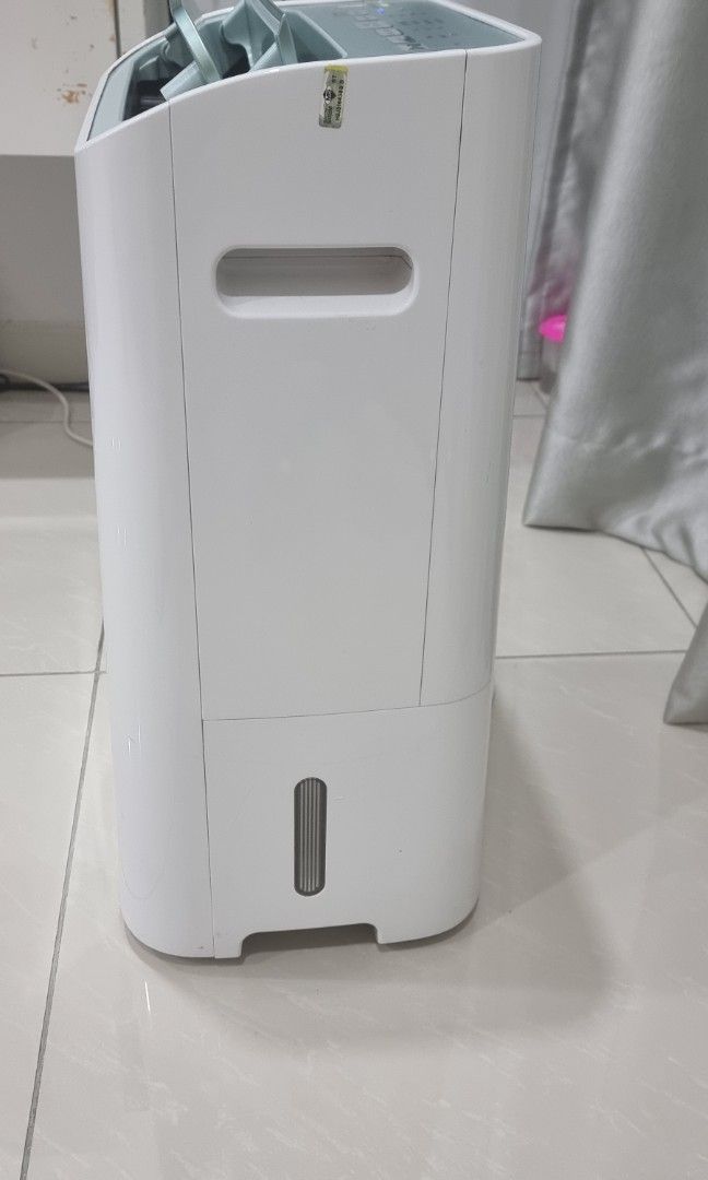 Sharp 2 in 1 sale air purifier dehumidifier dwe16faw