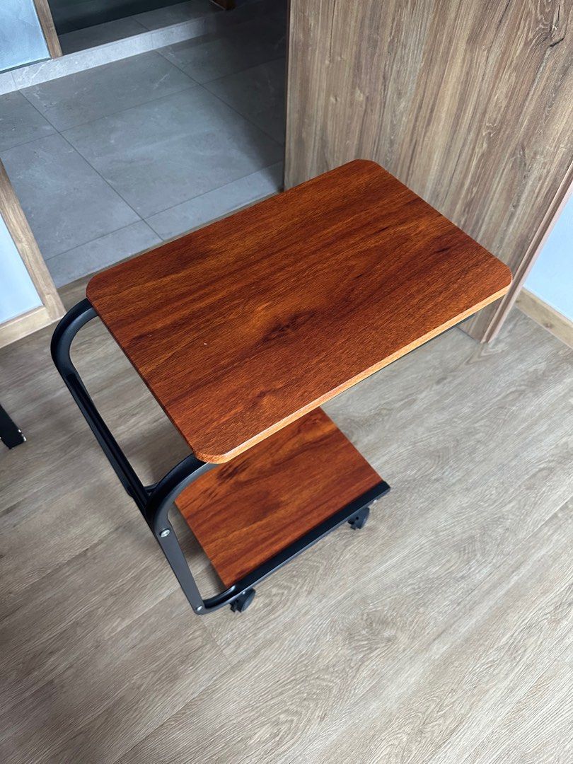 Side Table (Category: Other Home Furniture) located in Singapore. Submitted by warmtiger.79db47 (Listing ID 1288735741, Image 2). Description: .