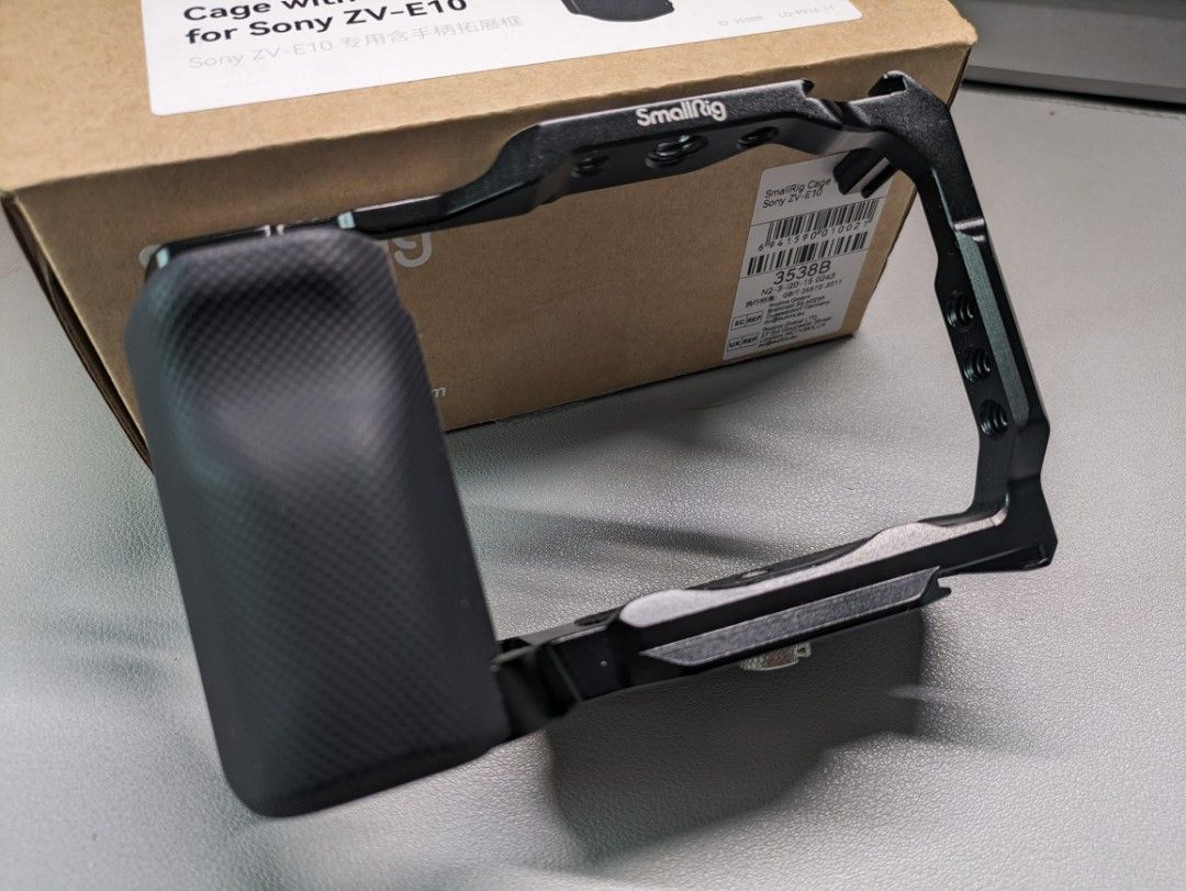 SmallRig Cage with Grip for SONY ZVE10, Photography, Photography ...