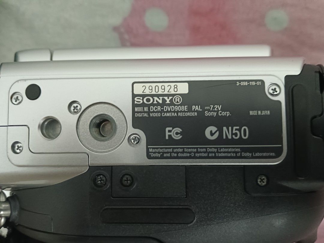 SONY HANDYCAM WIDE LCD (N50), Photography, Video Cameras on Carousell