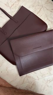 Straight Forward Tote and Laptop Sleeve