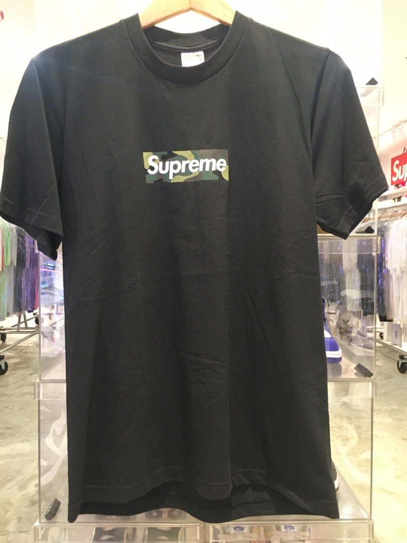 Supreme gold outlet box logo tee