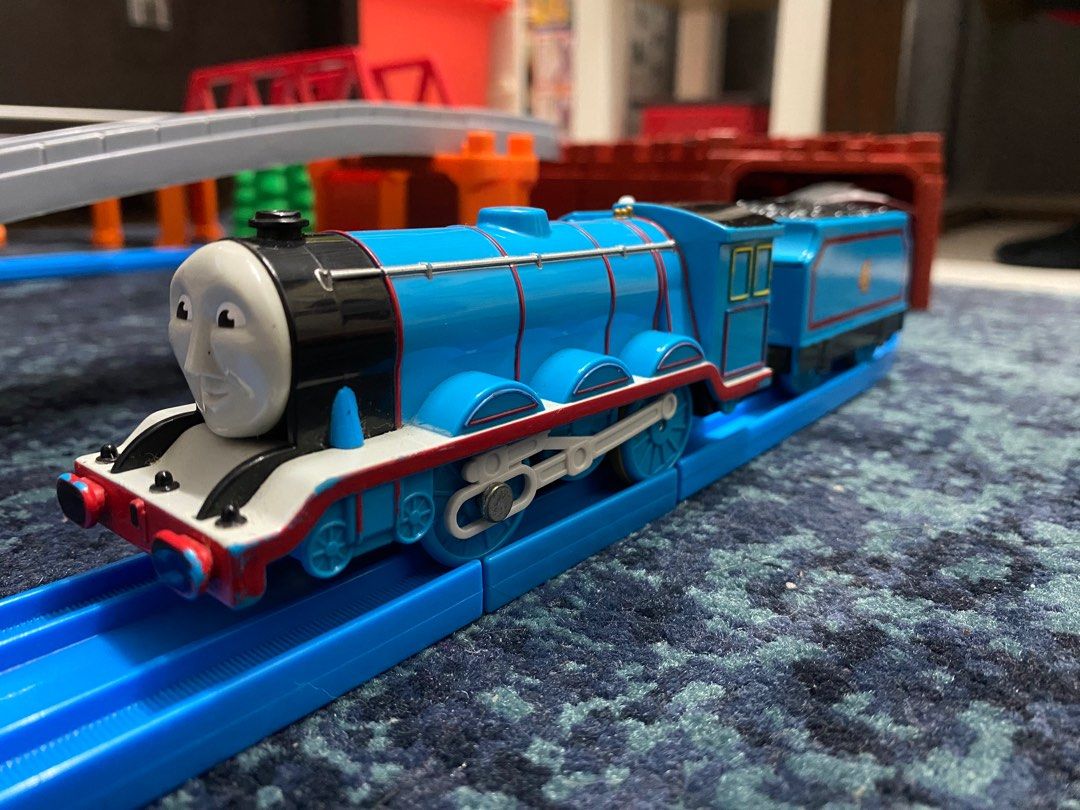 Plarail talking on sale gordon
