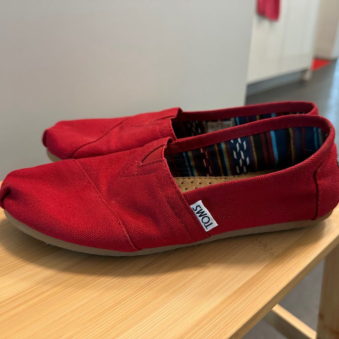 Toms Classics Shoes Bright Red Wrap Style Slip On Comfort Flats
