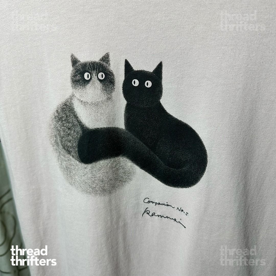 TTT049 - Uniqlo (Category: Tshirts & Polo Shirts ) located in Quezon City. Submitted by threadthrifters (Listing ID 1288812661, Image 2). Description: Item Code: TTT049 Brand: Uniqlo Dimes: 19" x 25" Size on Tag: M Material: Cotton Price: 170 Features/flaws: good to excellent condition .