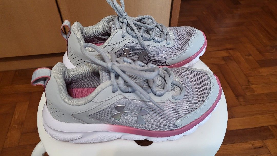 Under Armor Running Shoe Women s Fashion Footwear Sneakers on