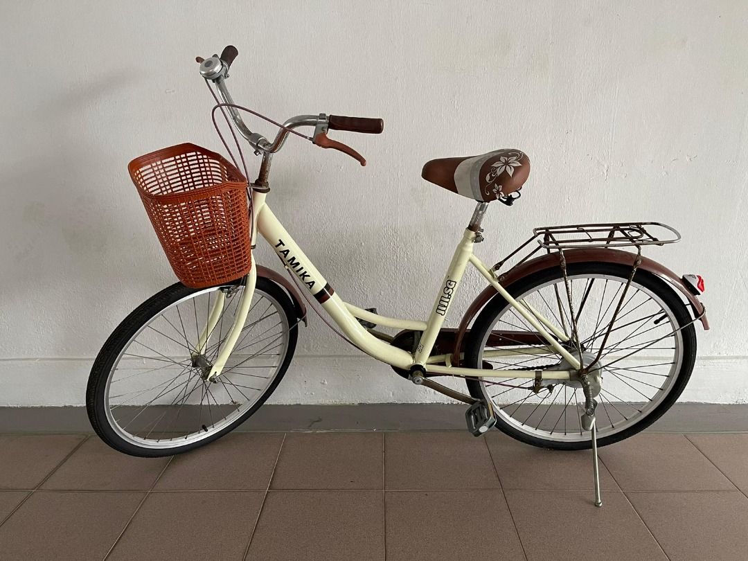 Used lady bike for sale Sports Equipment Bicycles Parts