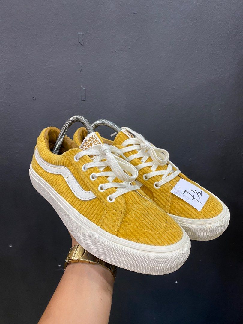 Corduroy outlet vans uk