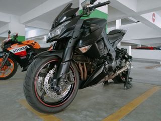 Z1000 kawasaki 2021 hotsell price