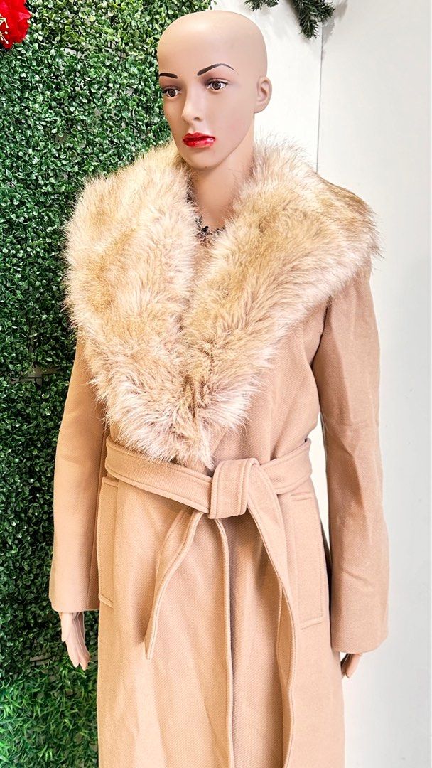Zara Wool beige Fur coat with belt