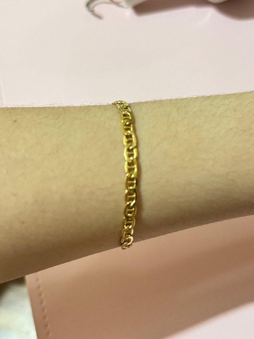 18k YG Gucci Mariner Chain Bracelet Women s Fashion Jewelry Organizers Bracelets on Carousell