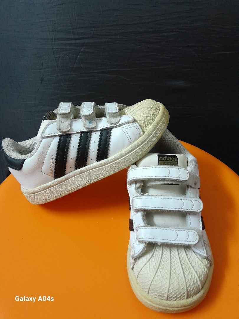Adidas shop superstar nia