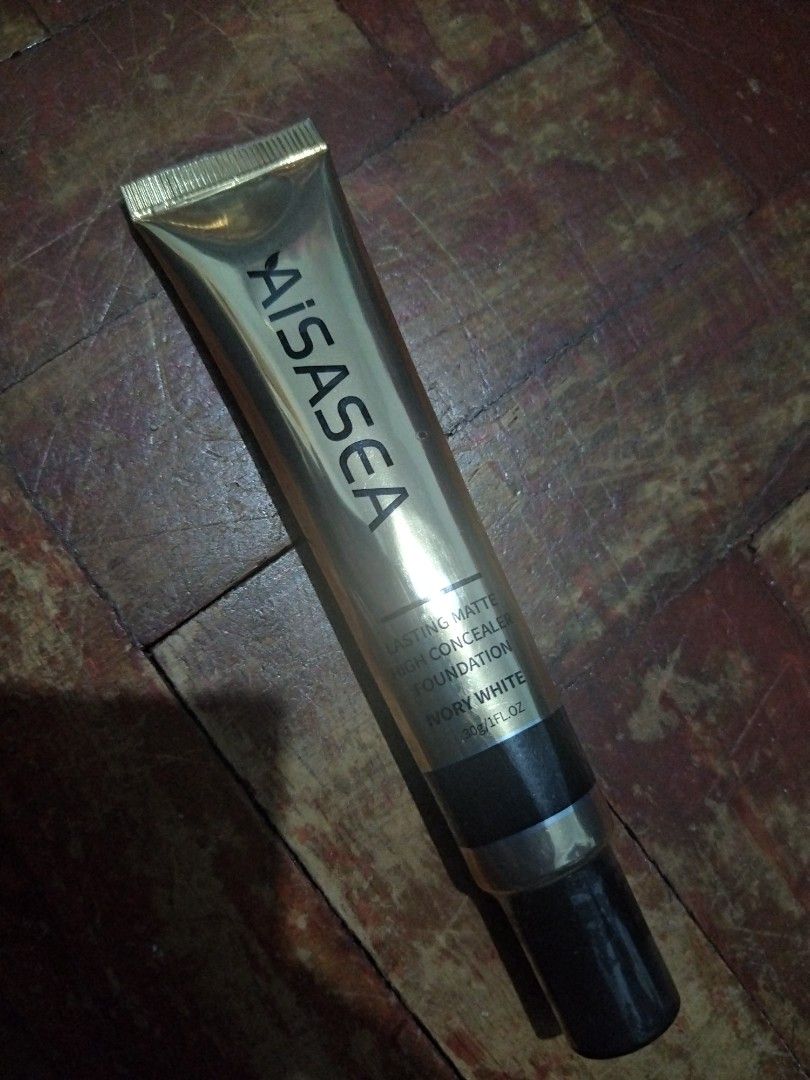 Aisasea Foundation Ivory White (Category: Makeup) located in Manila. Submitted by harpercbrr36253 (Listing ID 1289212159, Image 1). Description: Bought online last month. Spare to di ko ka shade masyadong maputi. Sealed pa with the orig plastic 📣 CAN SHIP IT ONLY ON FRIDAY OR SATURDAY rfs : decluttering and need funds Mop : Gcash (payment first) Mod : Lalamove (any same day delivery) Loc : Marikina City.