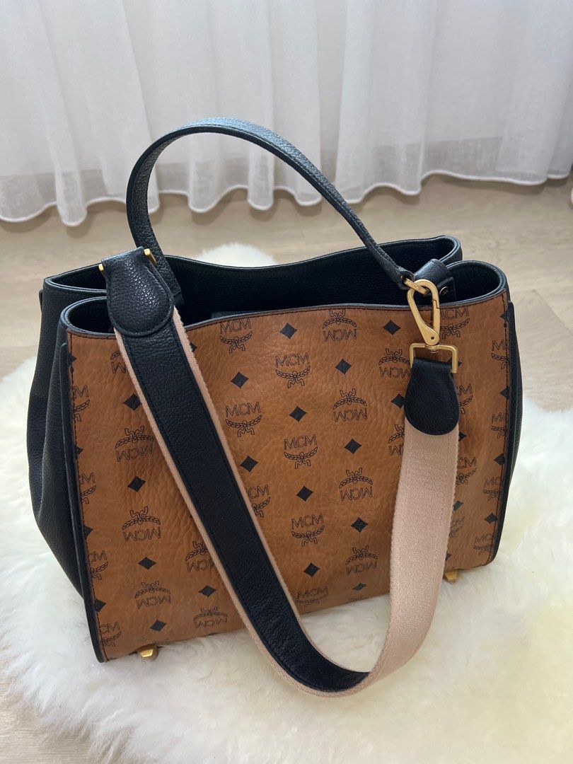 Mcm 2 outlet way bag