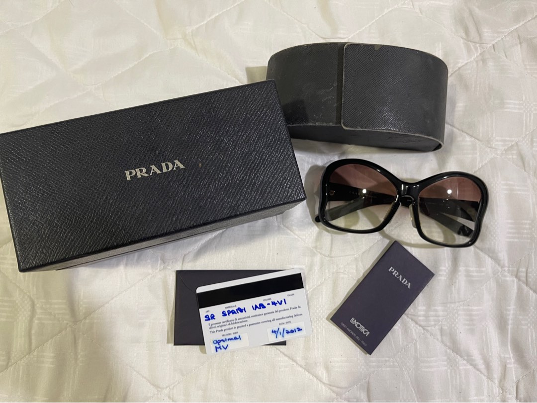 Prada Women's Pr 27ns Round | Prada baroque sunglasses, Fashion trends 2012,  Fashion