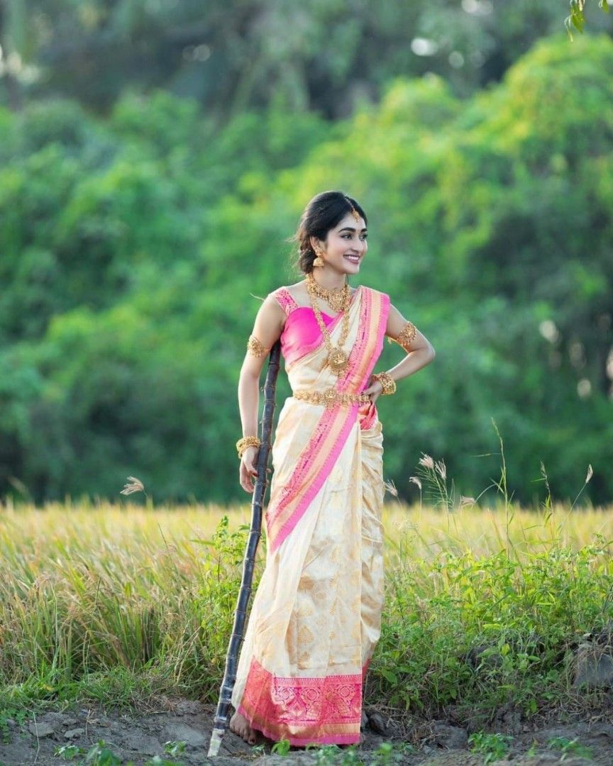 Red Colour Art Silk Saree Soft Silk Weaving Work Unstitched Running Blouse  for Women Wear Wedding Wear Party Wear Indian Saree 