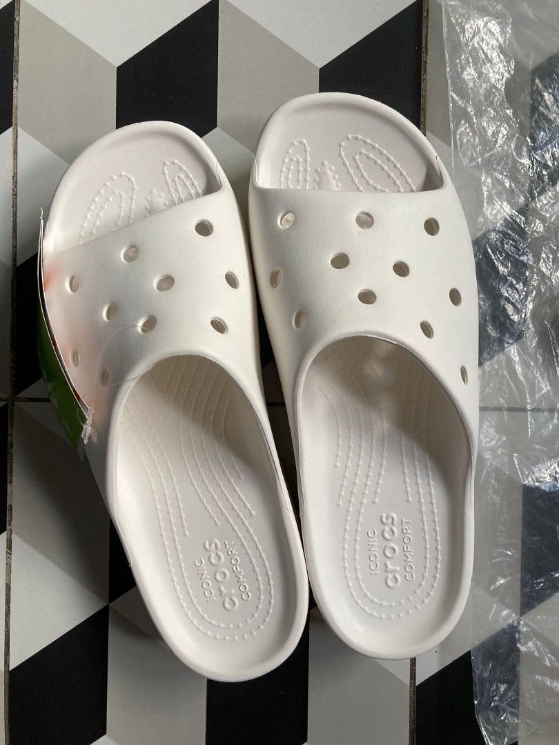 Pure slippers outlet