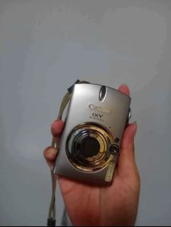 Canon ixy digital 600
