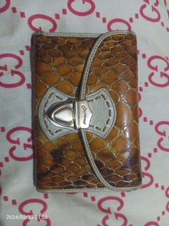 Capacci wallet price best sale