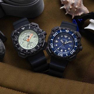 (Category: ) located in . Submitted by en2watches (Listing ID 1289125251, Image 1). Description: .