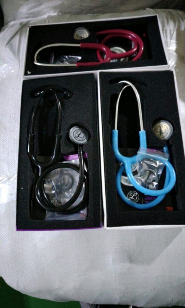 Classic 3 littman stethoscope (Category: Medical Supplies & Tools) located in Manila. Submitted by angelika2899 (Listing ID 1268228362, Image 3). Description: For more info you may contact 09638308138.