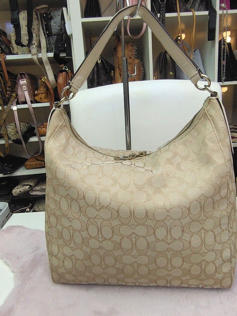 Coach celeste convertible hobo deals